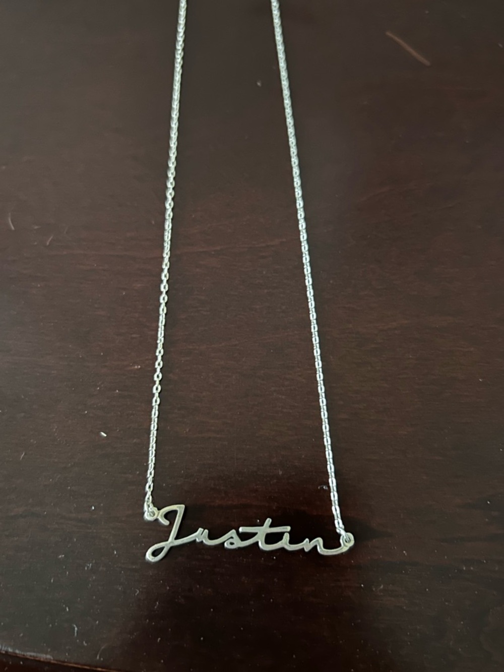 Personalized 'Justin' Script Name Necklace - Silver